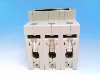 Siemens 5SX2350-8 — 3-Pole MCB (DIN Rail) (image 3)