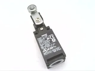 Omron D4N-1126 — Limit Switches (image 2)