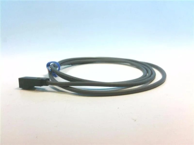 Omron E2S-W26 1M — Proximity Sensors (image 3)
