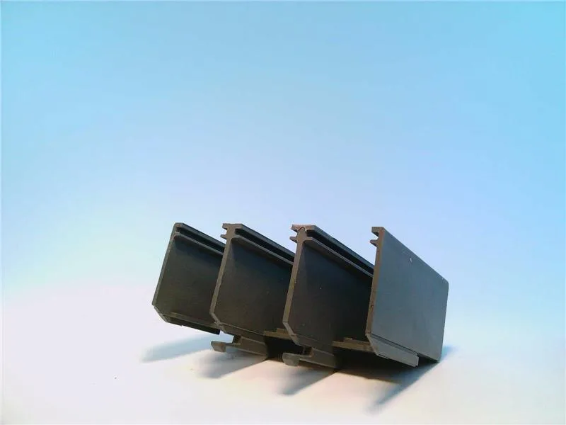 ABB 1SDA013697R1 — Molded Case Circuit Breakers (MCCB) (image 2)