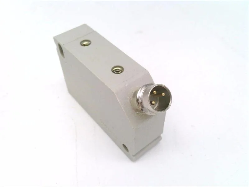 Schneider Electric XS8G12PA140S — Proximity Sensors (image 2)