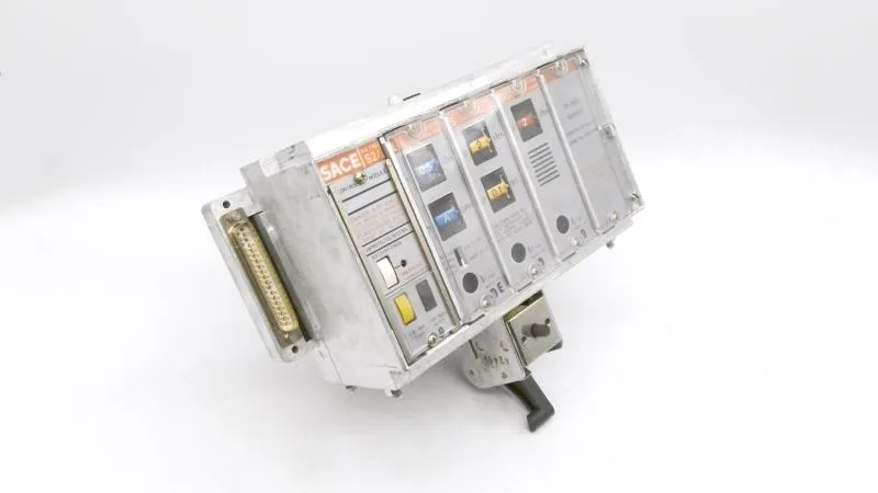 ABB UXAB239290925 — Molded Case Circuit Breakers (MCCB)