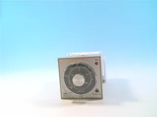 Omron E5C2-R40K-W AC100-240 32-392