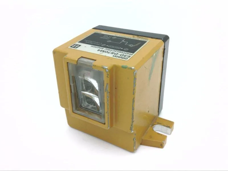 Omron E3D-DS70M4 — Photoelectric Sensors (image 2)