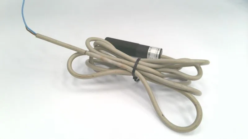 Schneider Electric XUB-A085215 — Proximity Sensors (image 2)