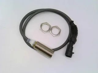 E2A-M18KS08-WS-B1-2 0.5M