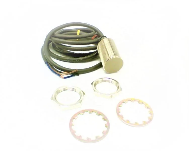 Omron E2EV-X10C2 — Proximity Sensors (image 3)