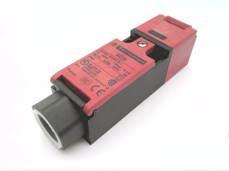 Schneider Electric XCSPA491 — Safety Interlock Switches