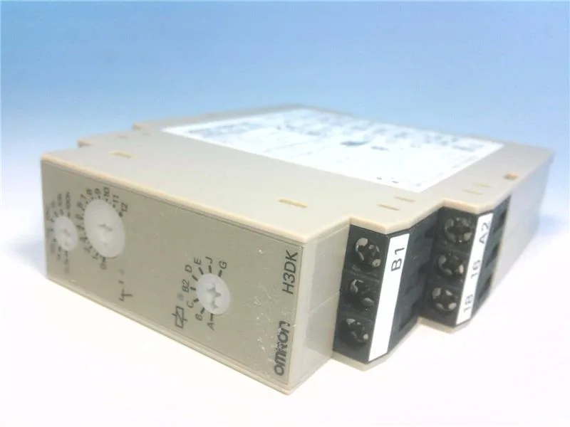 Omron H3DK-M1 AC/DC24-240 (image 2)
