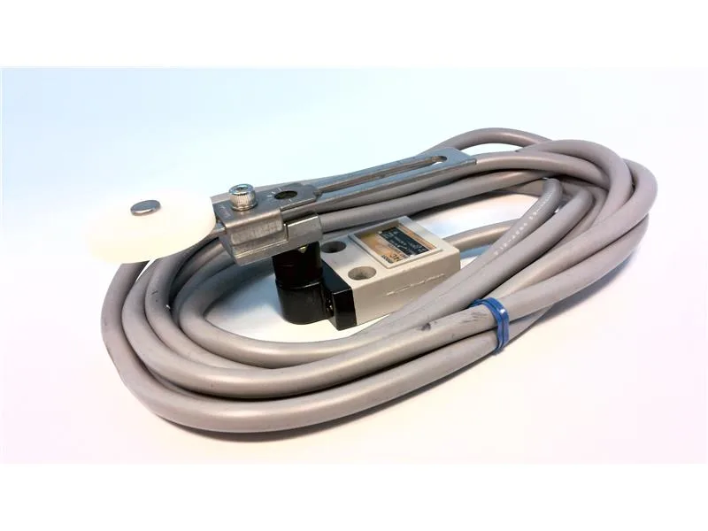 Omron D4C-9077 — Limit Switches (image 5)