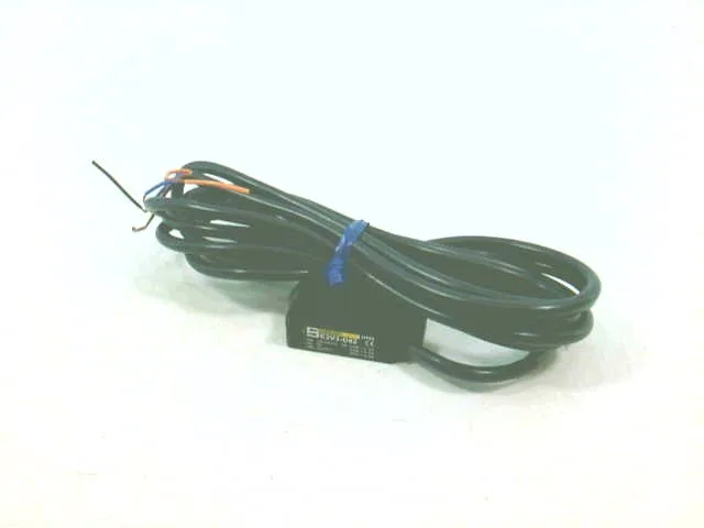 Omron E3V3-D62 — Photoelectric Sensors (image 2)