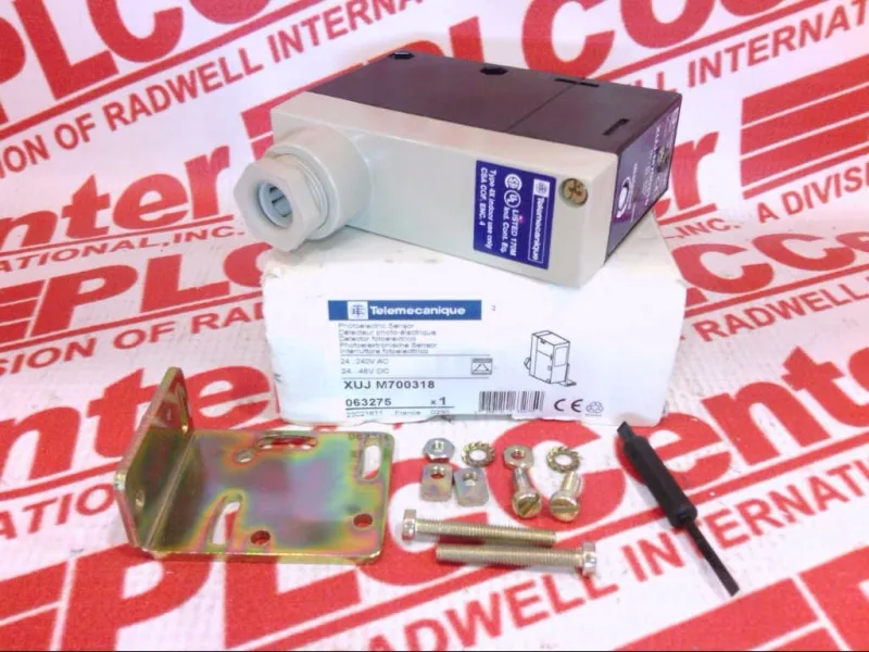Schneider Electric XUJ-M700318 — Proximity Sensors (image 3)