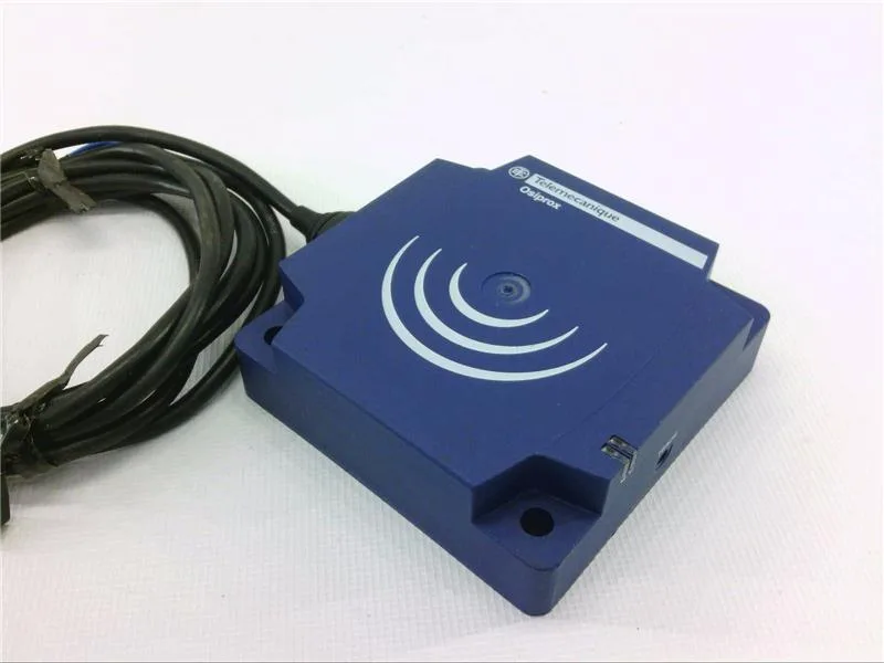 Schneider Electric XS8D1A1MAL2 — Proximity Sensors (image 5)