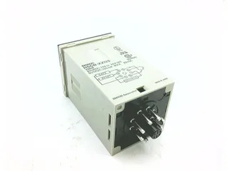 Omron H5CN-XZNS AC100-240 — Electronic Timers & Counters (image 3)