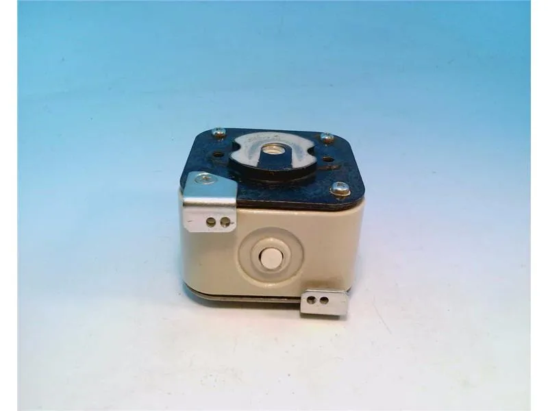 Fuji Electric CS5F-600 — Fuses & Fuse Holders (image 2)