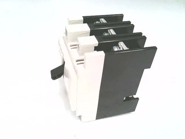 Mitsubishi Electric NF30-FA-3P-10A — Molded Case Circuit Breakers (MCCB) (image 3)
