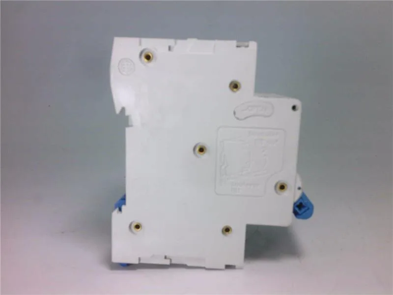 Chint NB1-63D6/3P-6 — Miniature Circuit Breakers (MCB) (image 4)