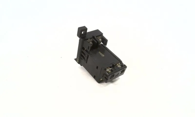 Fuji Electric AHX503-M — Fuses & Fuse Holders
