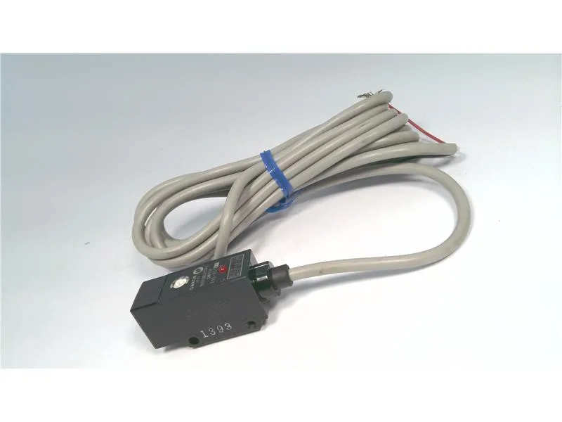 Omron E3S-DS5E1 — Photoelectric Sensors (image 2)