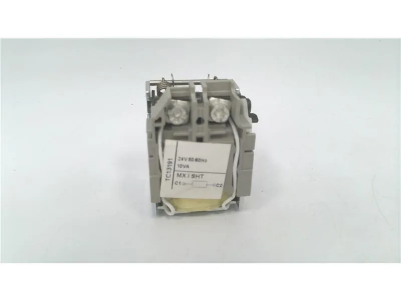 Schneider Electric LV429384 (image 4)