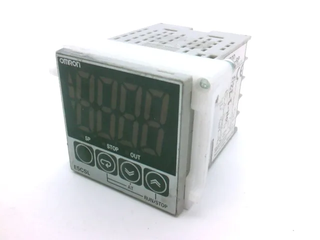 Omron E5CSL-RP AC100-240 — Process / Temperature Controllers