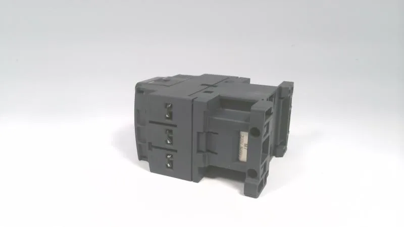 Schneider Electric CAD32M7 (image 4)