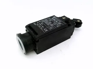Schneider Electric XCK-P121-H7 — Limit Switches