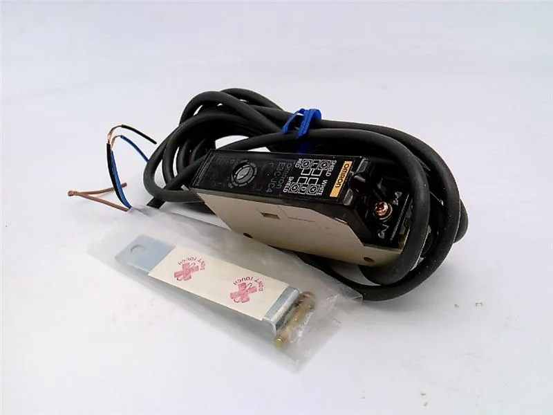 Omron E3CJC4 — Photoelectric Sensors (image 5)