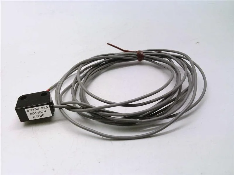 SICK SS130-S33 — Photoelectric Sensors