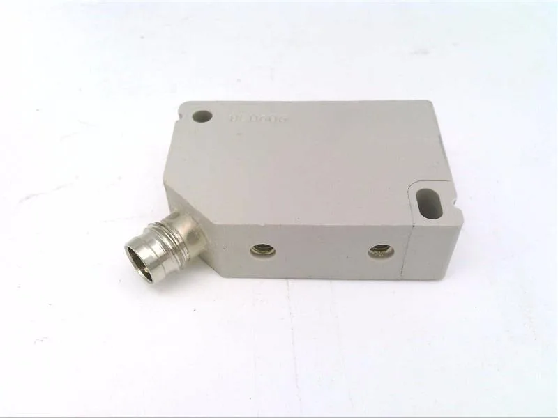 Schneider Electric XS8G12PA140S — Proximity Sensors (image 3)